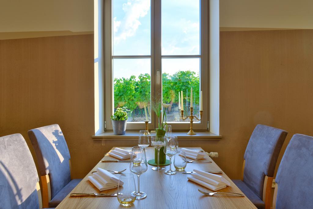 Vogelsburg Hotel Escherndorf Ngoại thất bức ảnh