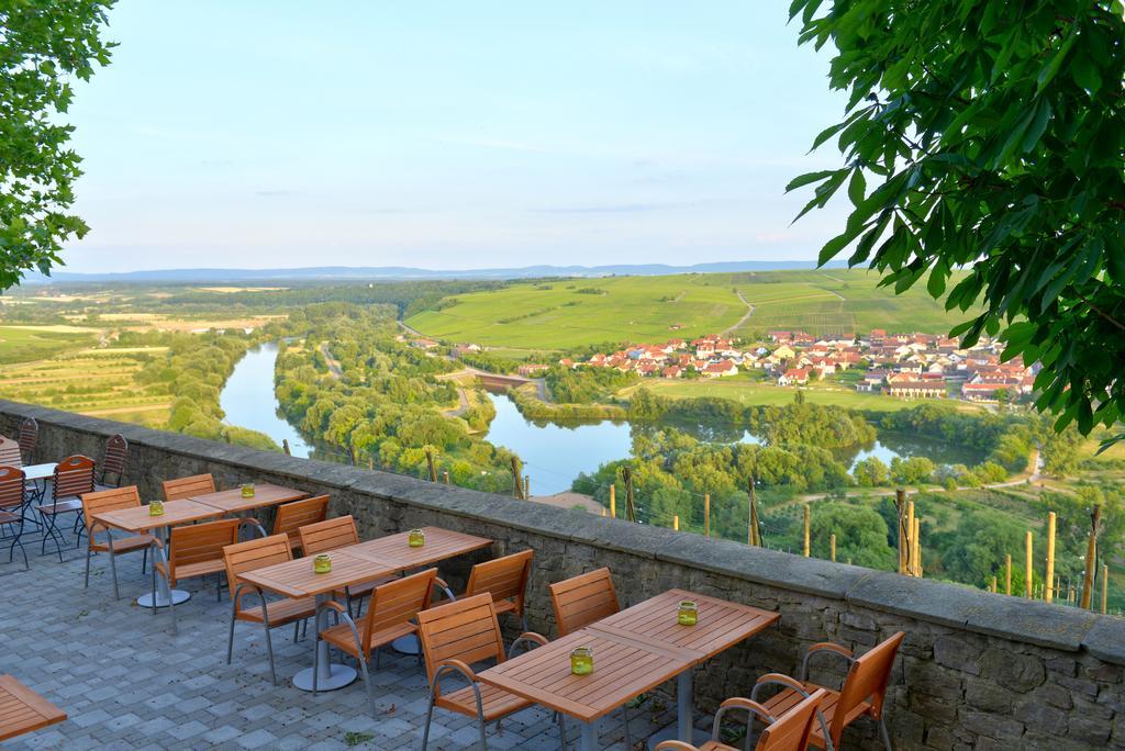 Vogelsburg Hotel Escherndorf Ngoại thất bức ảnh