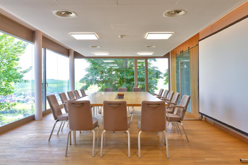 Vogelsburg Hotel Escherndorf Ngoại thất bức ảnh