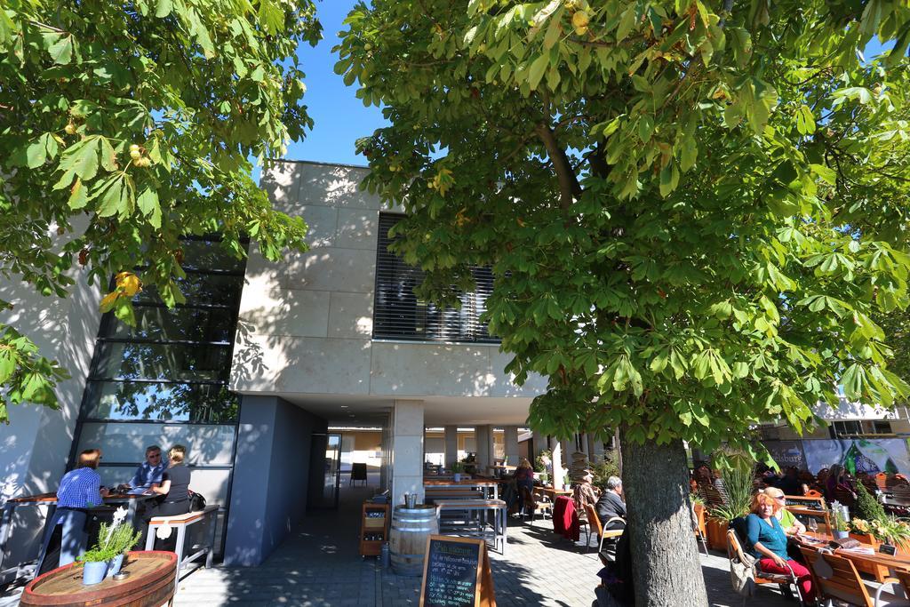 Vogelsburg Hotel Escherndorf Ngoại thất bức ảnh
